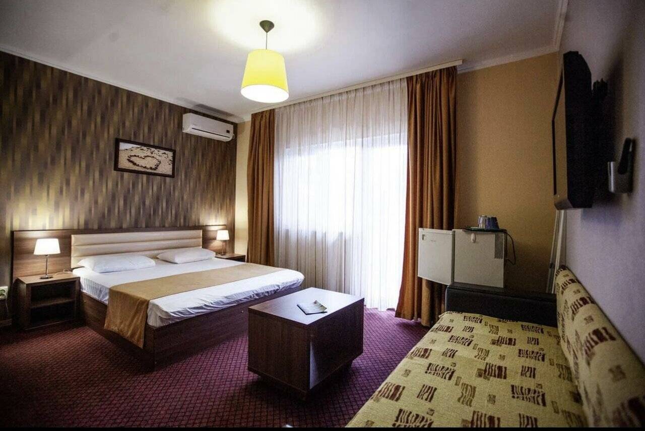 Фото Гостиницы Ассоль Саки 220