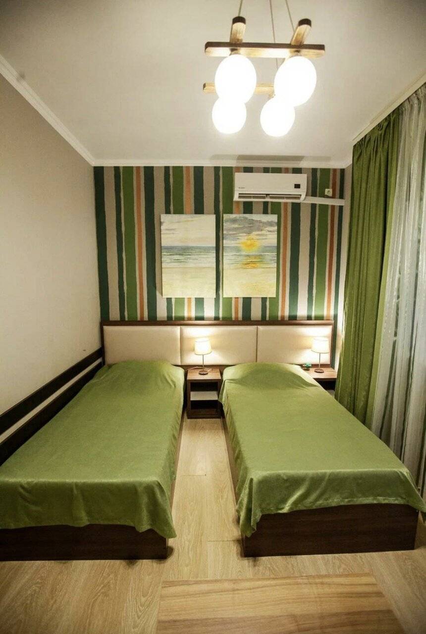 Номер стандарт с 2 односпальными кроватями